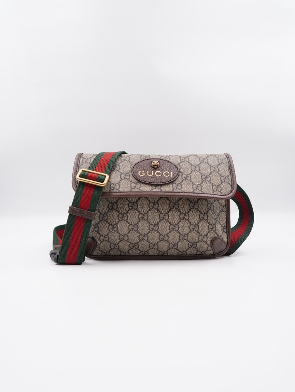 CM58 💗 GUCCI Supreme Monogram Neo Web Belt bag